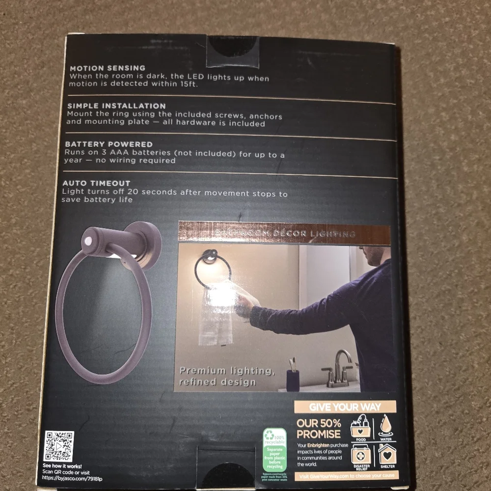 Enbrighten Matte Black Motion-Sensing Towel Ring Light